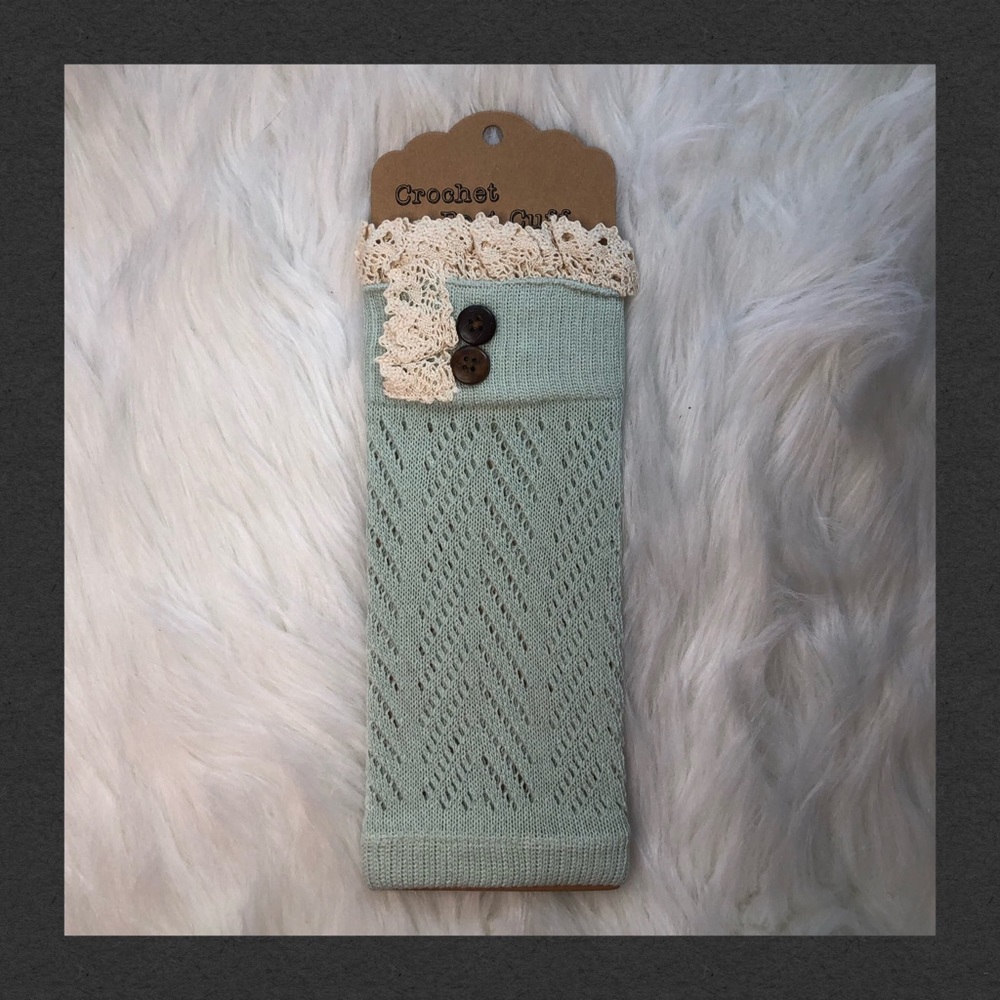 NEW LISTING - KNIT BOOT TOPPERS